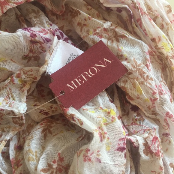 Infinity scarf - Picture 2 of 2